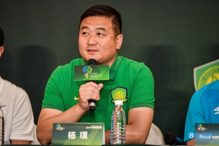 春节档的影片，不仅能把观众带出去畅游山河，更能把快乐带回家。